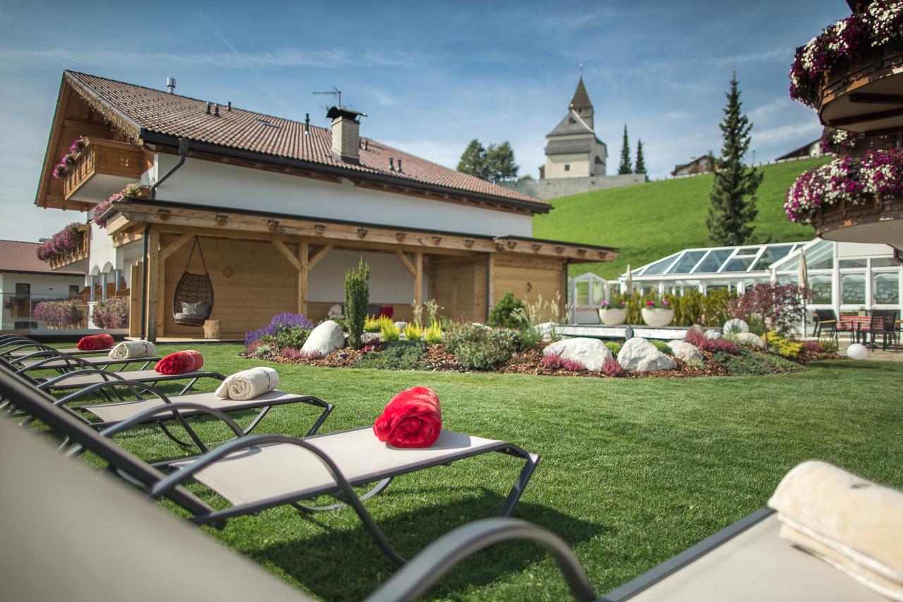 Hotel Schoenblick Maranza Buitenkant foto